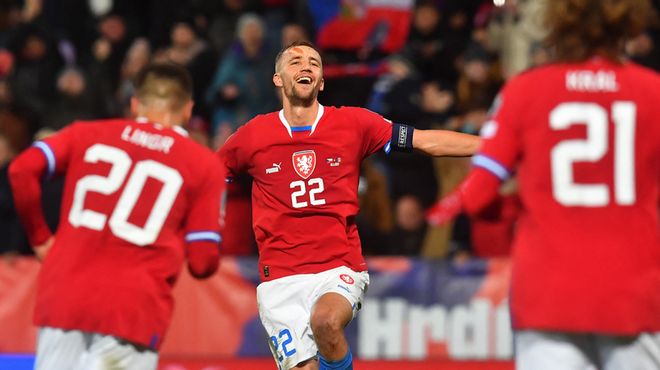 高层的信任 高层的信任